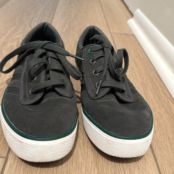 Addidas Kiel Sneakers - Picture 3 of 10